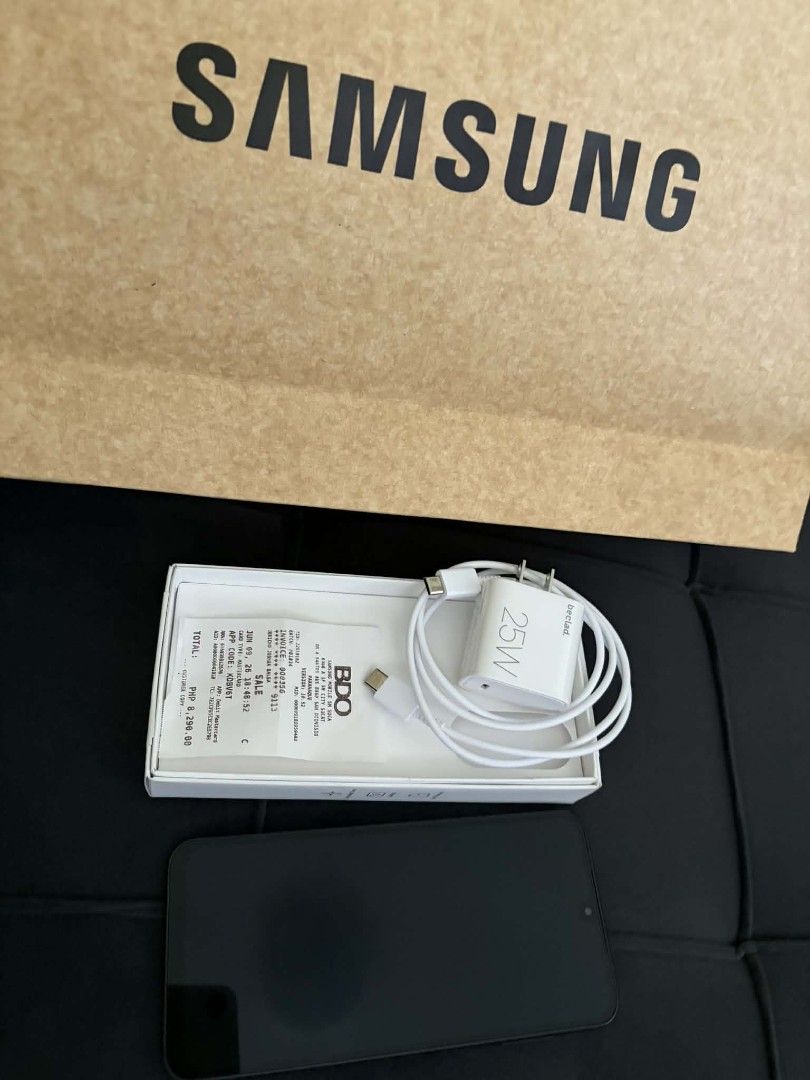 SAMSUNG Galaxy A17 (Category: Samsung) located in Manila. Submitted by saimerej1411 (Listing ID 1443958106, Image 2). Description: binuksan lang..kakabili lang nung June 9..kita sa receipt.