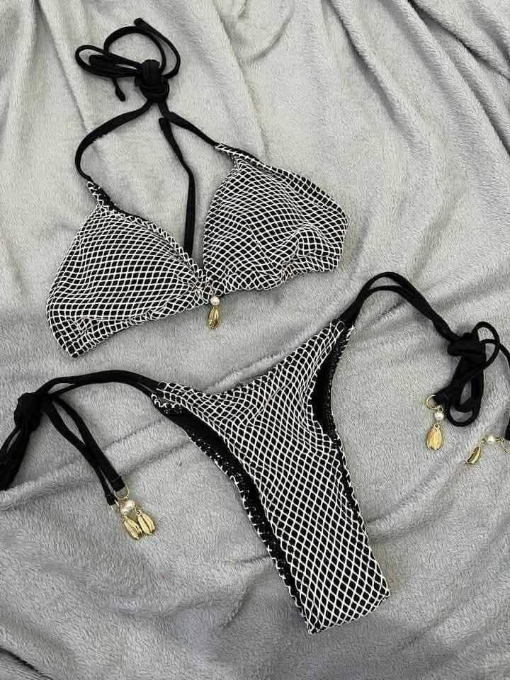 Shein two piece tie bikini black and white (Category: Bikinis & Swimsuits) located in Imus. Submitted by aestcurates (Listing ID 1444111198, Image 1). Description: fits xs to s with padding used only once.