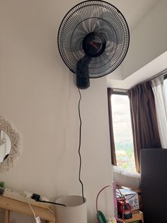 (Category: ) located in . Submitted by findnits (Listing ID 1443926968, Image 1). Description: .
