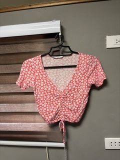 (Category: ) located in . Submitted by isabelasthriftclothes (Listing ID 1444064997, Image 1). Description: .