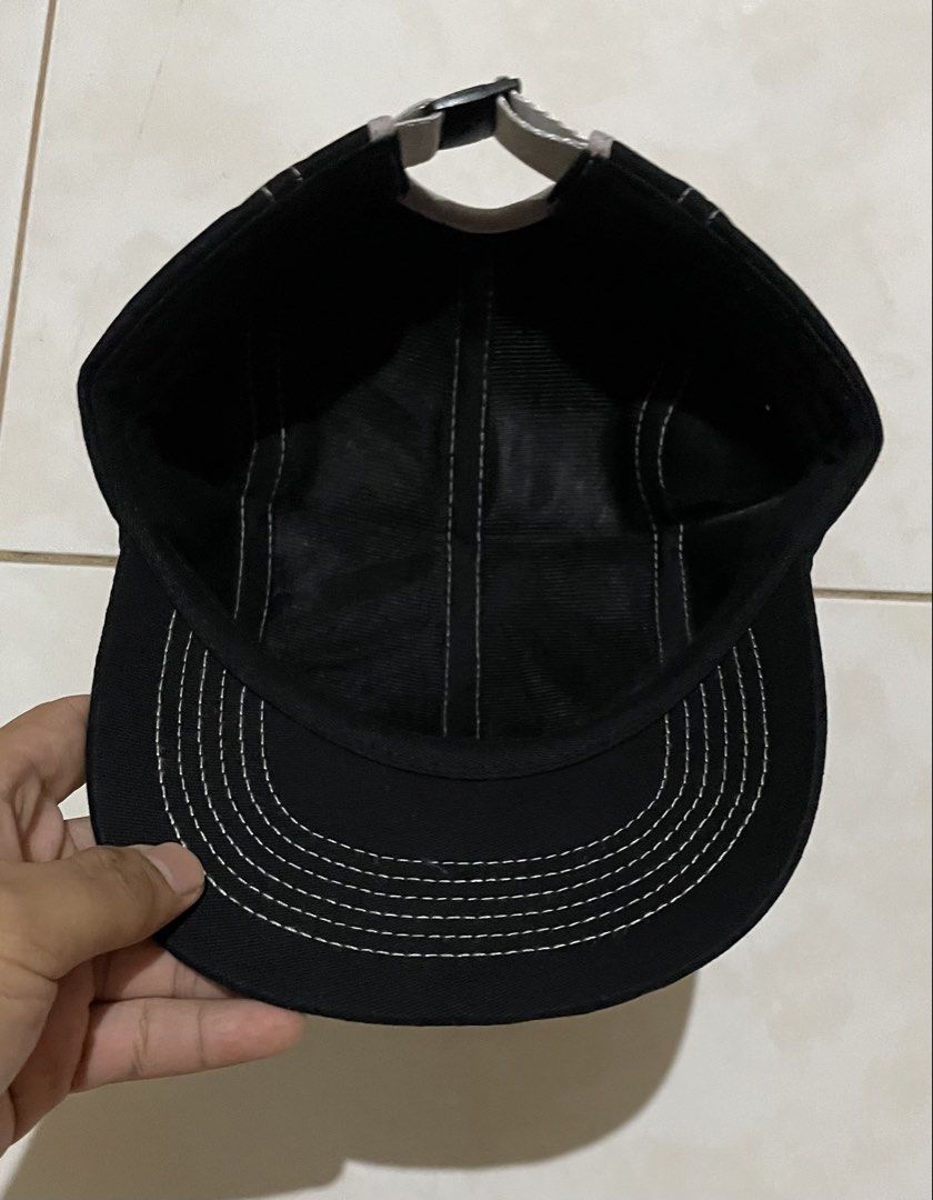 SUPREME CAMP CAP (Category: Caps & Hats) located in Cavite. Submitted by drip_syndicate (Listing ID 1444040745, Image 3). Description: -ONE SIZE FITS ALL CONDITION: 9.5/10 COLOR RATE: 9.5/10 NO ISSUE .