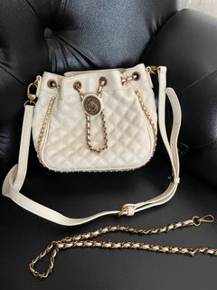 (Kategori: ) berada di . Dikirim oleh dedayastuff (ID iklan 1443938090, Gambar 1). Deskripsi: .