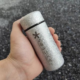 由 rareearth_d9b7c8 (刊登 ID 1443973304，圖片 1) 提交，位於 的 (類別：)，說明：。