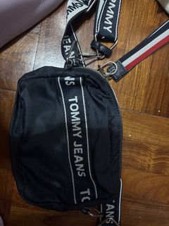 （分類：）位於 。 由 hotterthanyourmom 提交（商品編號 1444024377，圖片 1）。簡介： 。