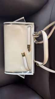 （分類：）位於 。 由 Mints52020 提交（商品編號 1443925818，圖片 1）。簡介： 。