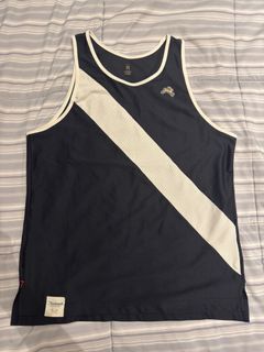(Category: ) located in . Submitted by athlete_decluttering (Listing ID 1444109786, Image 1). Description: .