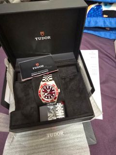 （分類：）位於 。 由 akawatchdude 提交（商品編號 1444073300，圖片 1）。簡介： 。