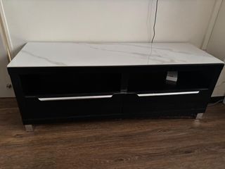 (Category: ) located in . Submitted by astella3 (Listing ID 1443965072, Image 1). Description: .