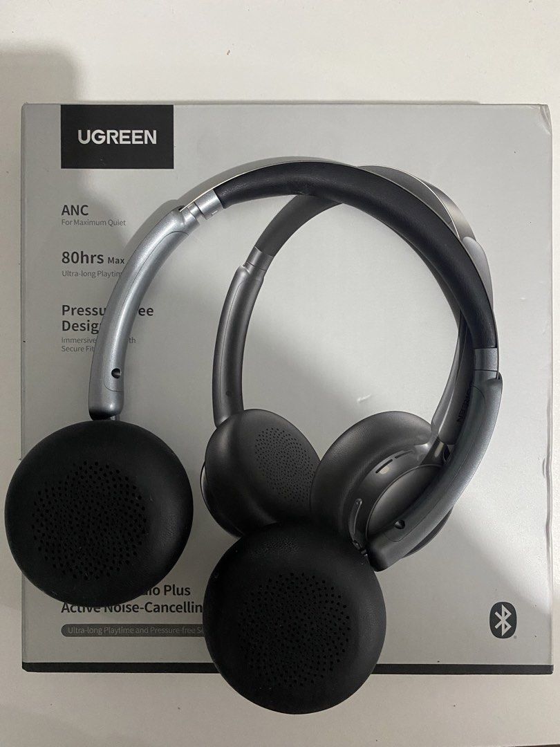 UGREEN Noise Cancellation Bluetooth Long Battery Life (Category: Headphones & Headsets) located in Quezon City. Submitted by kastiel00 (Listing ID 1444106323, Image 1). Description: - only 4 mos old (bought last february) - bought for 896 pesos on orange app - no flaws, no scratches - original box included - original charger port included and unopen - noise cancellation is 100% working (i doubt it at first because it’s so tiny but it’s completely