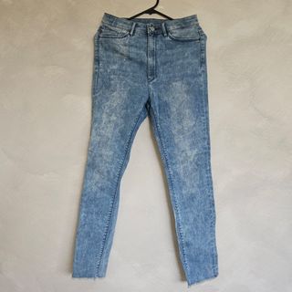 (Category: ) located in . Submitted by k_closetsale (Listing ID 1444108261, Image 1). Description: .
