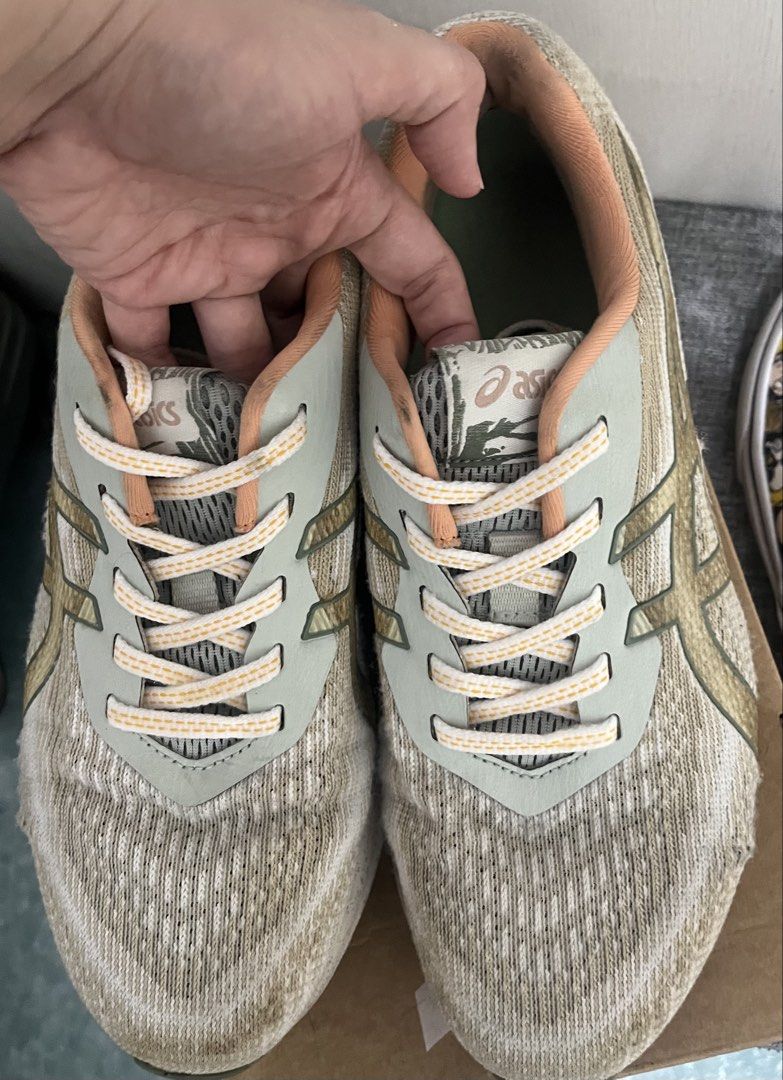 Used Asics running shoes for men (Category: Sneakers) located in Cavite. Submitted by condolady17 (Listing ID 1443998229, Image 2). Description: FOR SALE: Asics running shoes -100% original asics -preloved 7.8/10 condition (pls check actual photos of the shoes) -may pinholes (puede parepair) nakabilog sa pics -needs cleaning din -US SIZE 8 mens, 26CM -selling low Price: Php 250 only .