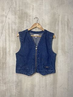 (Category: ) located in . Submitted by solothrifting (Listing ID 1443920217, Image 1). Description: .