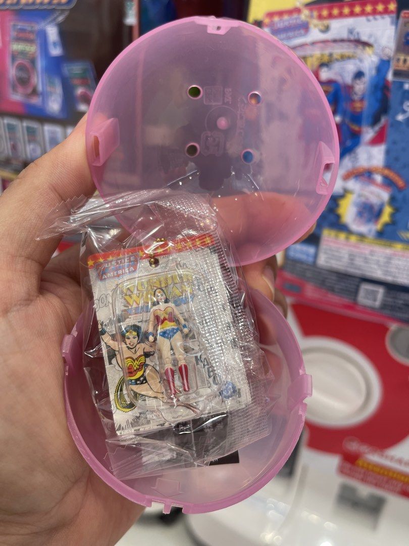 Wonder Woman Justice League Bandai Gashapon Keychain Action Figure (Category: Figurines & Statues) located in Quezon City. Submitted by kingcurator (Listing ID 1444035015, Image 1). Description: Wonder Woman Justice League Bandai Gashapon Keychain Mini Action Figure.