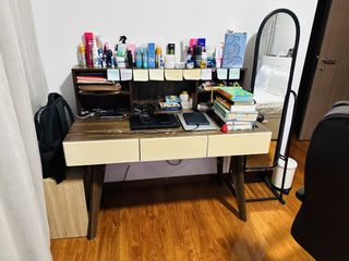 (Category: ) located in . Submitted by __shantini__ (Listing ID 1444043412, Image 1). Description: .