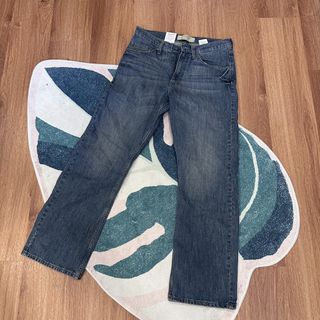 (Category: ) located in . Submitted by kermitdasneakerhead (Listing ID 1444024447, Image 1). Description: .