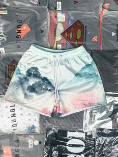 (Category: ) located in . Submitted by rethreadsactivewear (Listing ID 1444070835, Image 1). Description: .