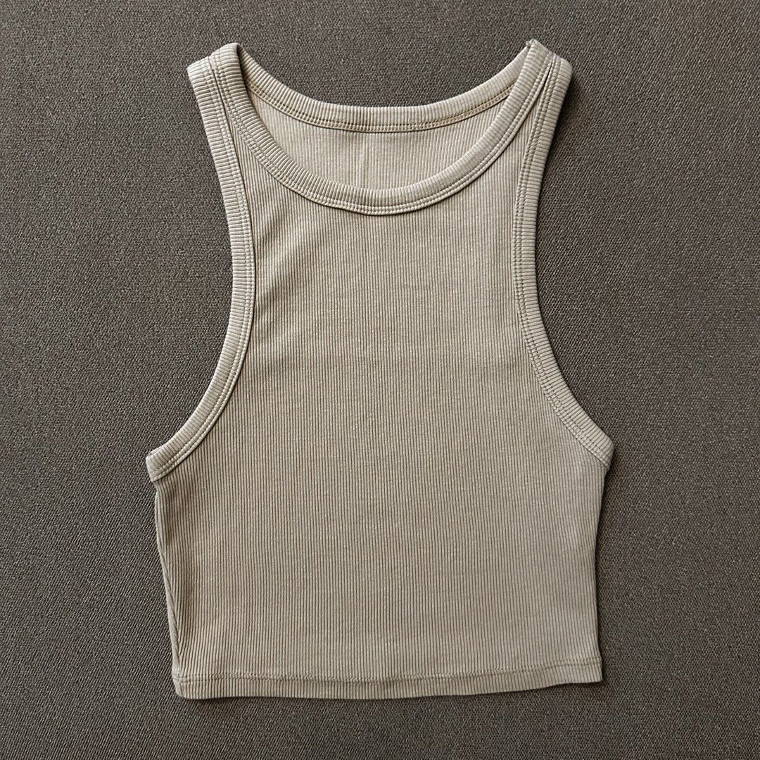 Zara beige ribbed cropped racerback top (Category: Sleeveless) located in Batangas. Submitted by veevasclutter (Listing ID 1444067833, Image 1). Description: • bust: 10.5in, length: 13.5in.