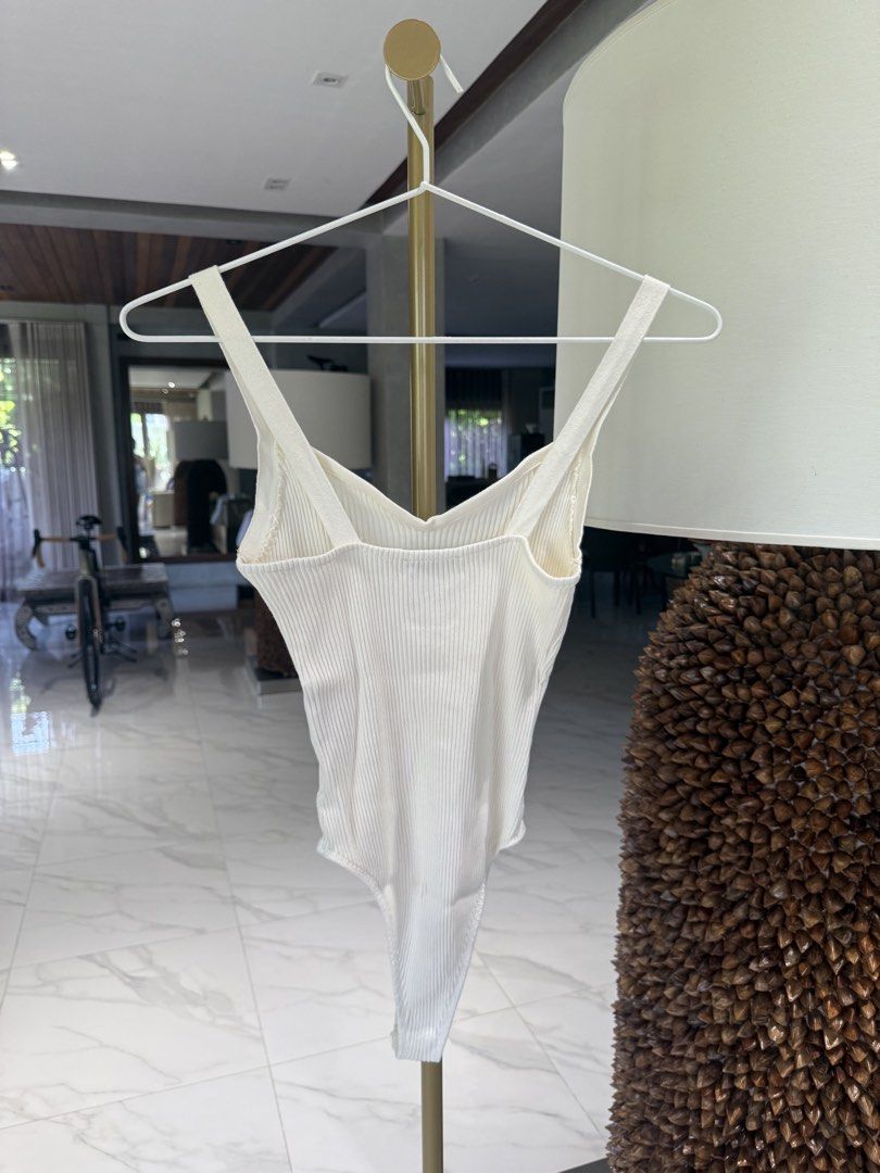 Zara Bodysuit (Category: Others Tops) located in Angeles City. Submitted by declutterstudio (Listing ID 1444009061, Image 3). Description: .