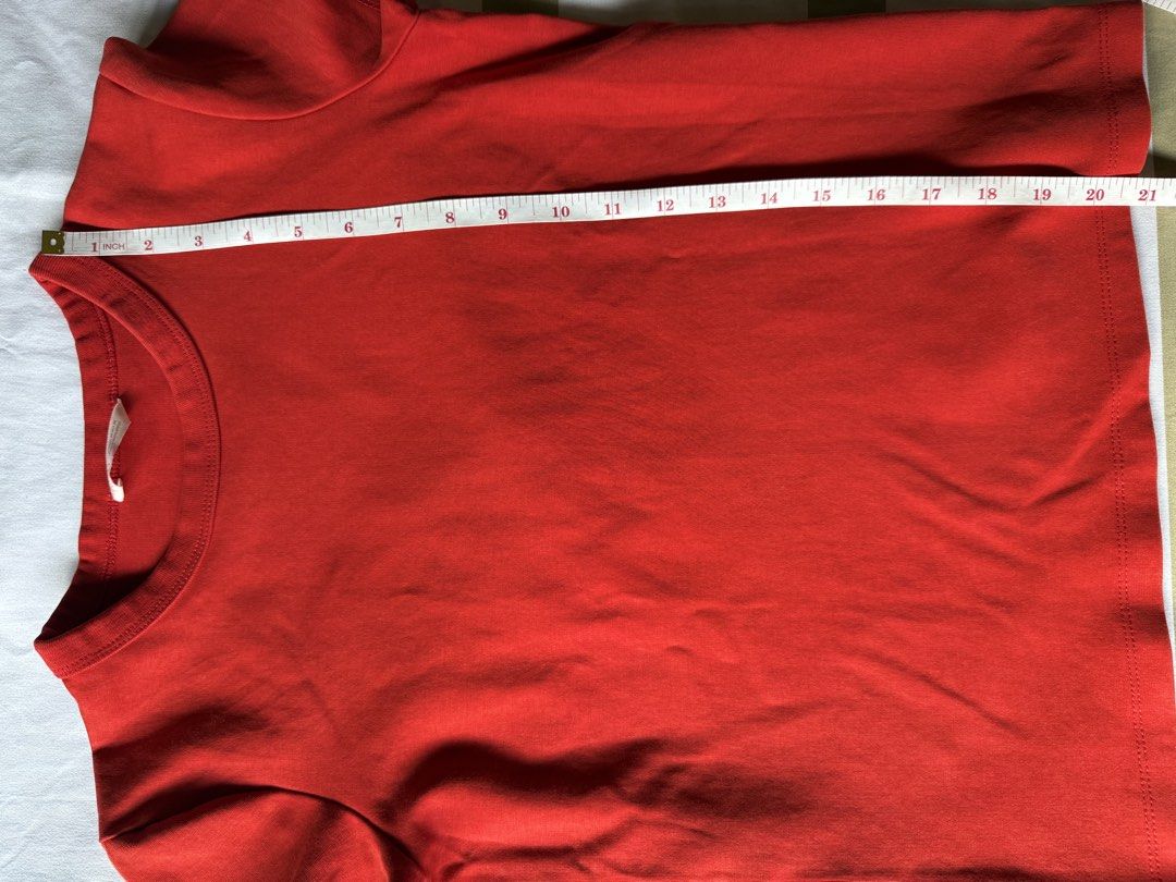 ZARA RED COTTON T-SHIRT (Category: Shirts) located in Pasig City. Submitted by r_trunc (Listing ID 1443982561, Image 3). Description: BOUGHT FOR 1,295 SIZE XS .