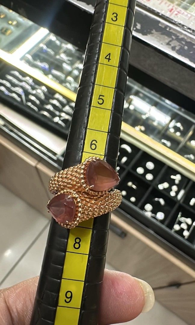 18k HongKong setting rosegold boucheron ring (Category: Rings) located in Manila. Submitted by bhelgoldseller2ndaccount (Listing ID 1444158225, Image 2). Description: New!!✨New!!✨New!! 18k HongKong setting Gold 9400/g 💯pawnable/naisasanla 💯with high appraisal rate 💯good investment 💯Direct supplier price 👉OPEN for resellers 🌺please take time to evaluate their actual sizes and grams 👉Best panggift for all occasions ✅ Sold per grams not per p