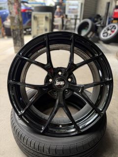 (Category: ) located in . Submitted by tyre_lads_pte_ltd (Listing ID 1444143729, Image 1). Description: .