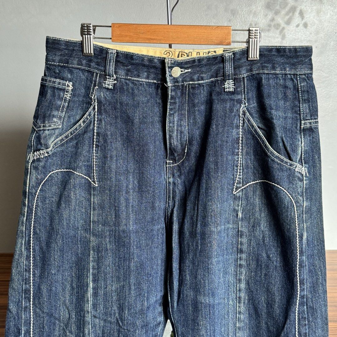 2 PLUS Denim Pants (Category: Jeans) located in Calamba. Submitted by secondsite.ph (Listing ID 1444184685, Image 2). Description: 2 PLUS Denim Pants Size: 4 on tag Waistline: 32 Length: 40" Leg op: 8.5" Condition: 10/10 like new Flaw/s: None ₱980.