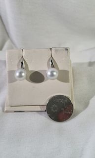 (Category: ) located in . Submitted by aishahgirlshop (Listing ID 1444304264, Image 1). Description: .