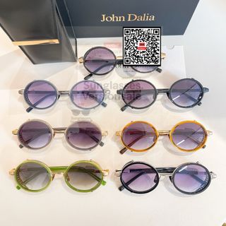 (Category: ) located in . Submitted by sunglasses.versionsale (Listing ID 1444254927, Image 1). Description: .