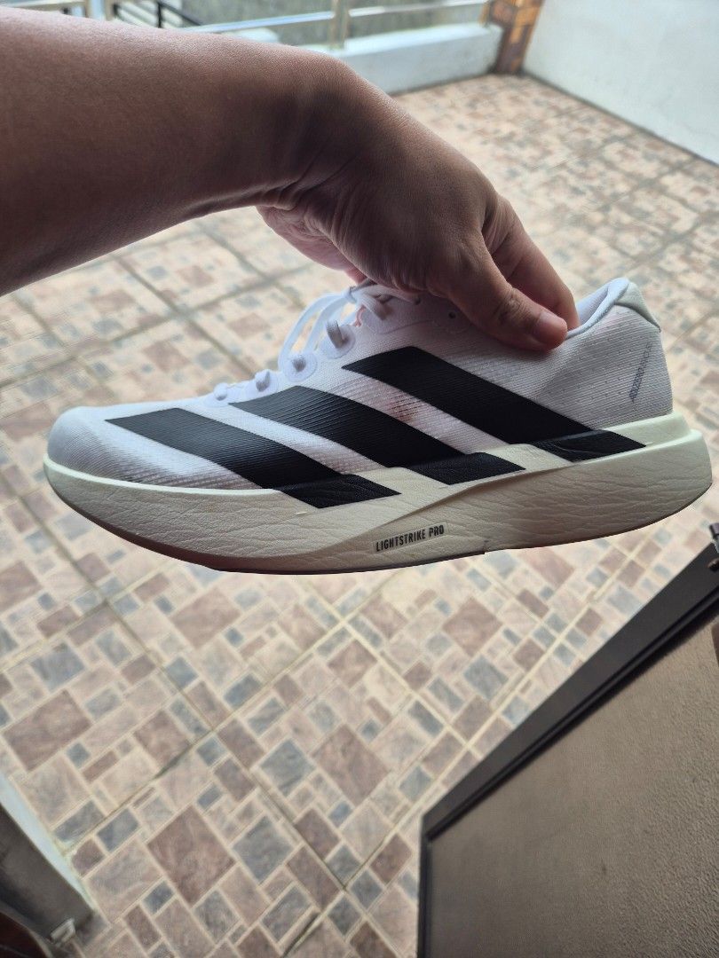 Adidas Adizero EVO SL (Category: Sneakers) located in Manila. Submitted by d0304 (Listing ID 1444272049, Image 2). Description: - Adidas Adizero EVO SL - US 10.5 - White/ black color - used 3x only.