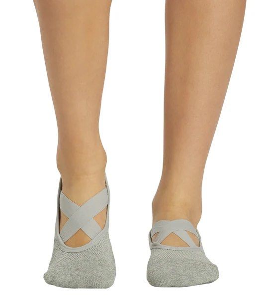 Alo Yoga Women's Pivot Barre Socks Grey Size S/CH/M (Category: Activewear) located in Singapore. Submitted by eyeletlove (Listing ID 1444151421, Image 2). Description: - Grey Alo Yoga barre socks - Designed for grip and support - Criss-cross strap for secure fit - Comfortable and breathable material - Ideal for barre, yoga, pilates - Size S/CH/M (fits women's US 5-7.5).