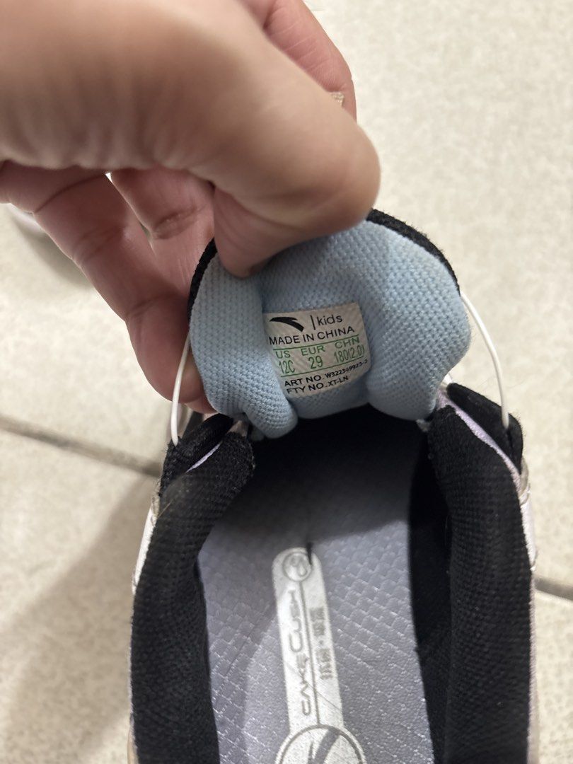 Anta Kids' Sneakers Size 12C (Category: Babies & Kids Fashion) located in Manila. Submitted by style_reset (Listing ID 1444115028, Image 1). Description: - Anta Kids' Sneakers - Size: 12C (EUR 29, CHN 180) -Original price when we bought it was 3,600 pesos - Features 'Cake Cushion' technology for comfort and support - Perfect for active children -Needs cleaning lang po. Lightly used..