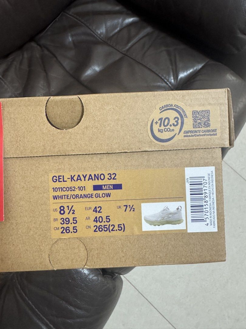 ASICS Gel-Kayano 32 BNIB (Bought 13 June 26) White/Orange Glow (Category: Sneakers) located in Singapore. Submitted by vishalp1507 (Listing ID 1444197876, Image 3). Description: - Receipt will be provided (bought on 13 June 2026) - Authentic bought from je west gate - Sun & Sand Sports Sg - Men's Size: US 8.5 / UK 7.5 / EUR 42 - Color: White/Orange Glow - Comes with original box and bag from SSS - size Stock Out in Sg and hard to get Brand New at