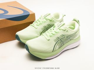 (Category: ) located in . Submitted by outlet_sneakers_shop (Listing ID 1444165695, Image 1). Description: .
