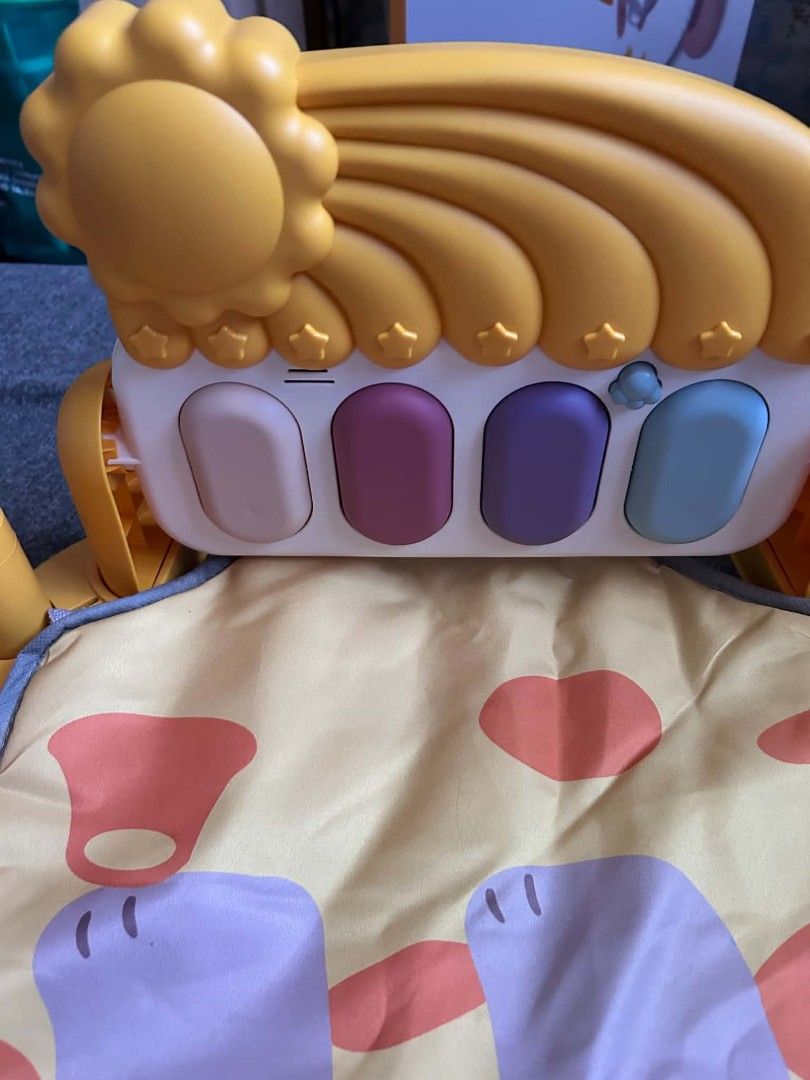 Baby Playmat Gym (Category: Infant Playtime) located in Baguio. Submitted by erreiv (Listing ID 1444116779, Image 3). Description: Brandnew - opened for checking lang. Complete inclusion - with box. Working well yung piano and light music. Bought online for 800 plus. 600 nalang. .