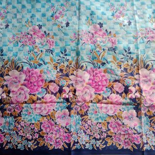 (Category: ) located in . Submitted by sgtextile (Listing ID 1444196438, Image 1). Description: .
