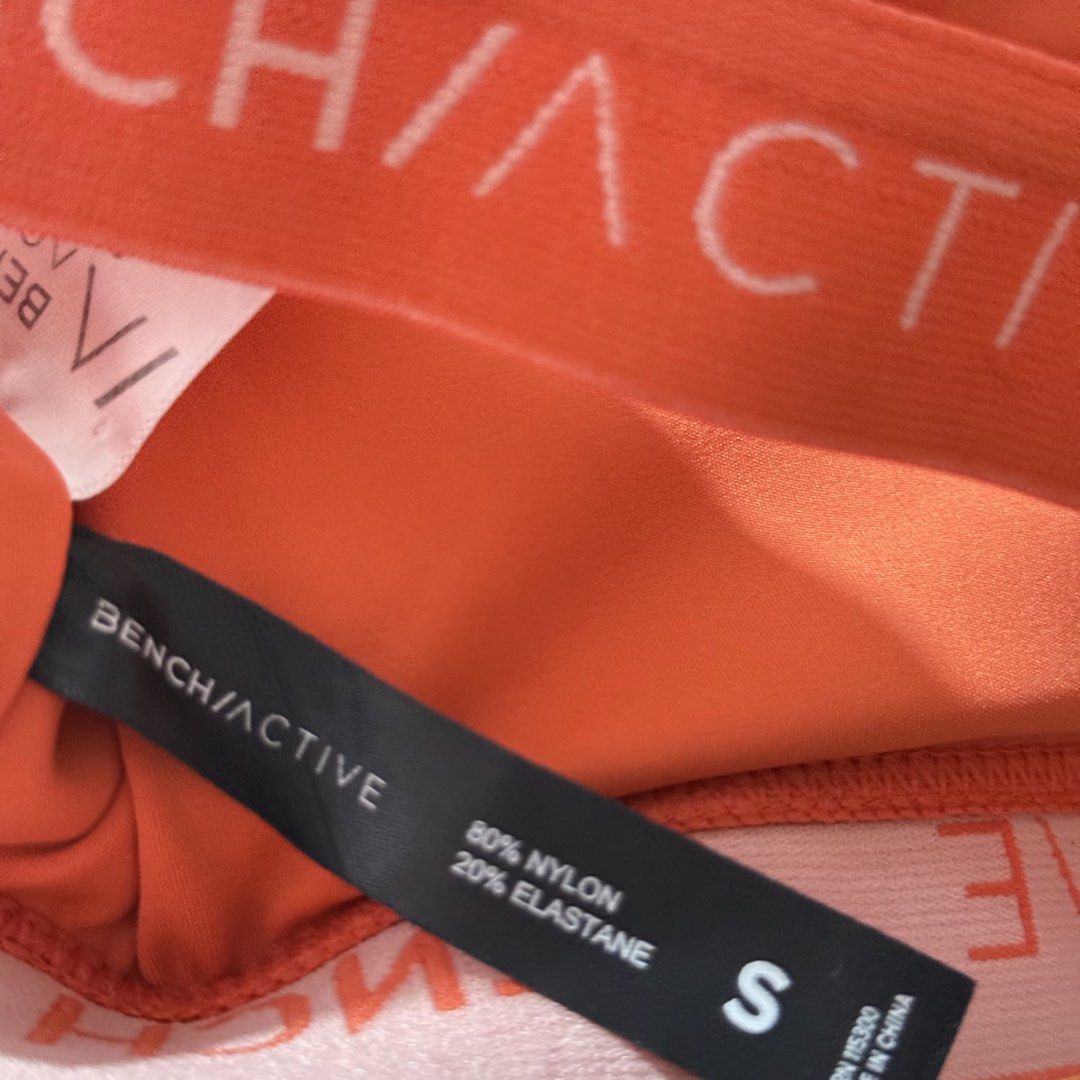 Bench set active wear (Category: Activewear) located in Taguig. Submitted by chen.preloveddd (Listing ID 1444176083, Image 3). Description: - Preloved bench active wear - Size small - Good preloved-condition 📍 Taguig south signal Mode of payment: GCASH/BPI.