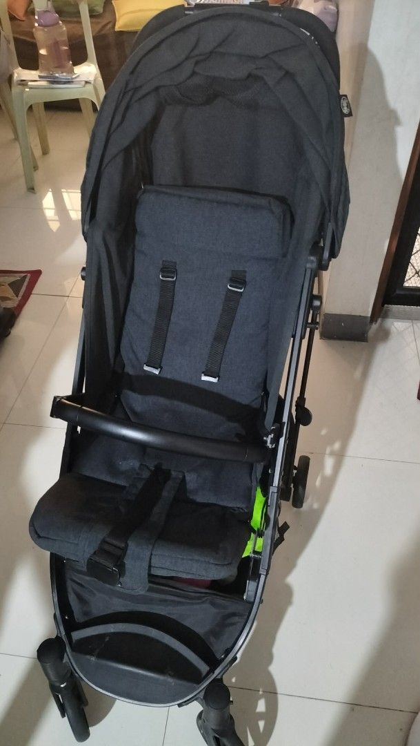Black Baby Stroller (Category: Strollers) located in Las Pinas. Submitted by bitsandpages (Listing ID 1444299867, Image 1). Description: - Black baby stroller - Secure 5-point harness - Sun protection canopy - Convenient storage basket underneath - Easy fold for transport and storage - Ideal for travel and daily outings.
