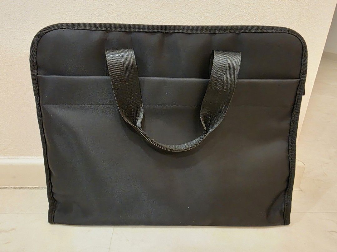Black Laptop Bag with Multiple Compartments483981768262297600