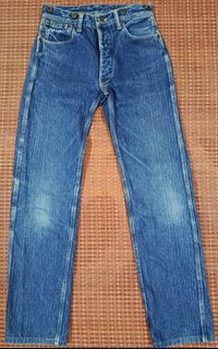 (Category: ) located in . Submitted by aydenthriftwear (Listing ID 1444142999, Image 1). Description: .