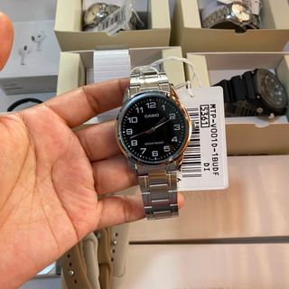 (Category: ) located in . Submitted by mjmassortedfinds (Listing ID 1444159053, Image 1). Description: .
