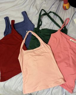 (Category: ) located in . Submitted by alliegator.xx (Listing ID 1444266742, Image 1). Description: .