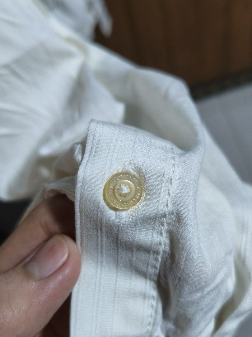 Calvin Klein Jeans Longsleeve Polo (Category: Longsleeves) located in Quezon City. Submitted by _clxde (Listing ID 1444188350, Image 3). Description: - Worn Once - Great for Casual and Formal Attire - Cream/Off-white Color - Made from 97% Cotton and 3% Elastane - Size Medium on Tag Sleeve Length: 26.4" Length: 27" Width: 26" (From Pit to Pit).