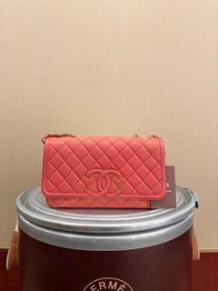 (Category: ) located in . Submitted by emishouseofluxe (Listing ID 1444186525, Image 1). Description: .