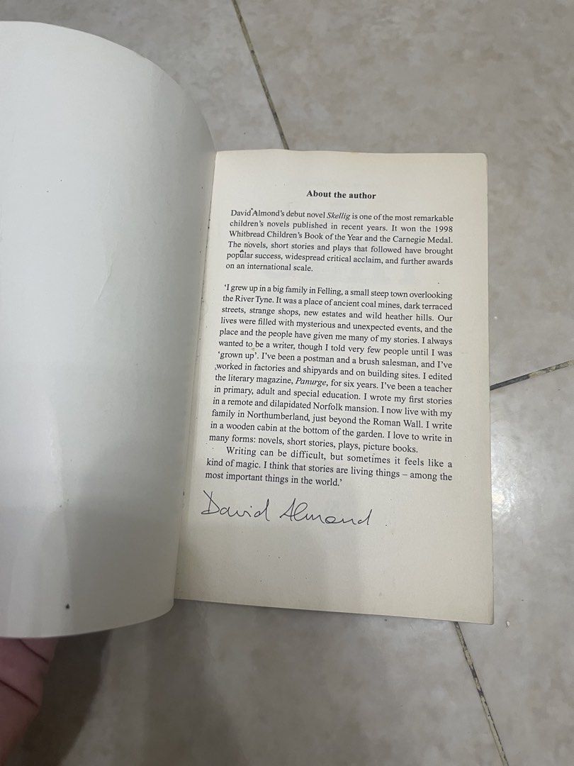 clay by david almond (Category: Storybooks) located in Paranaque City. Submitted by kashireadsbookstore (Listing ID 1444302557, Image 3). Description: .