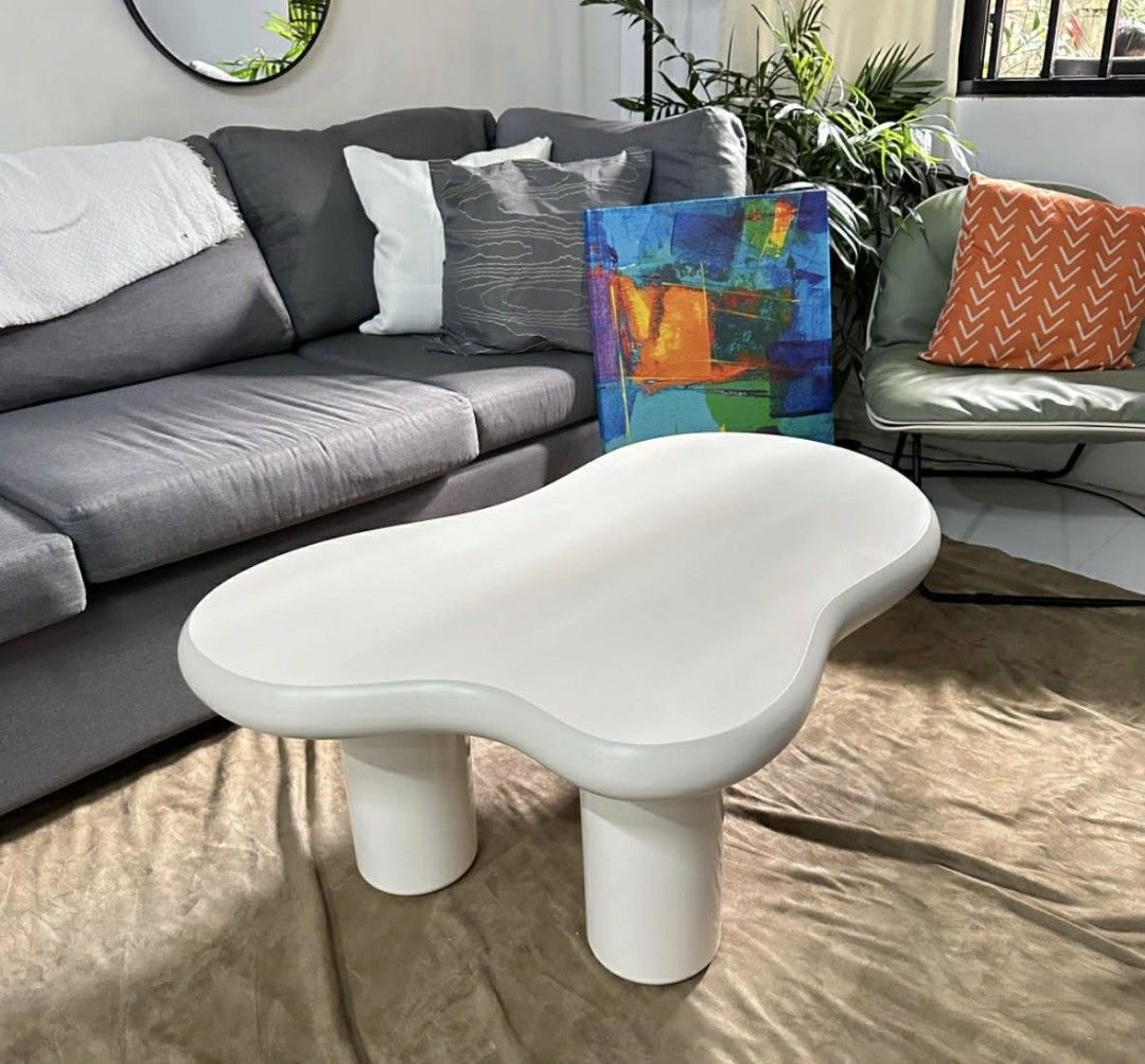 Cloud Center Coffee Table (Category: Tables & Sets) located in Marikina City. Submitted by marcobarbado.cloud (Listing ID 1444213477, Image 2). Description: .
