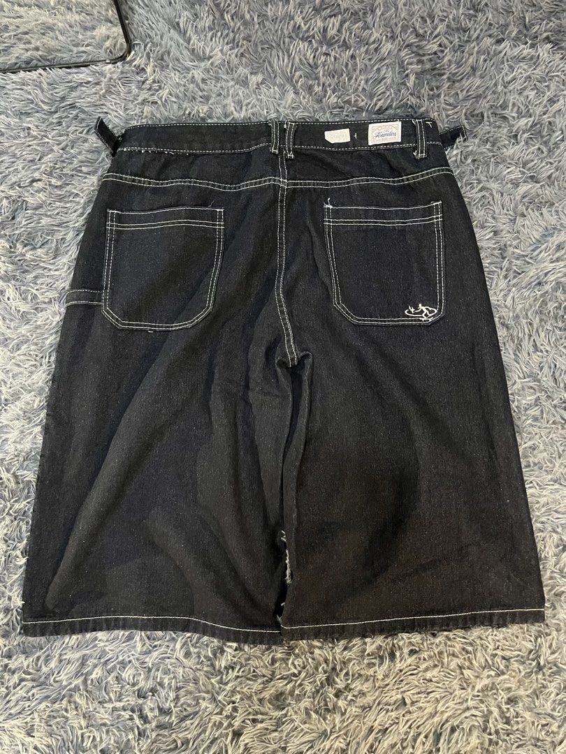 Dark Wash Denim Jeans with White Stitching (Category: Jeans) located in Caloocan City. Submitted by leo.noelalonzo (Listing ID 1444248964, Image 1). Description: - Dark wash denim jeans - Contrast white stitching throughout - Relaxed fit for everyday comfort - Two back pockets with embroidered logo detail - Elastic waistband for easy pull-on style - Ideal for casual outfits.