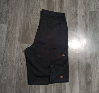 (Category: ) located in . Submitted by thrift2jeru (Listing ID 1444193516, Image 1). Description: .