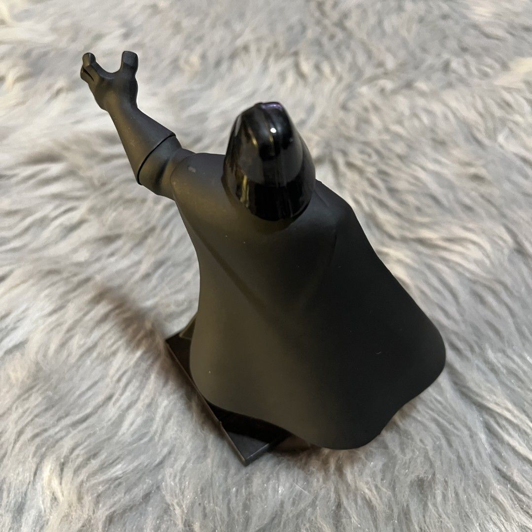 Disney Infinity - Darth Vader Figure (Category: Figurines & Statues) located in Manila. Submitted by declutterfairy_ph (Listing ID 1444166347, Image 2). Description: - Authentic Disney Infinity Darth Vader figure. - Ideal addition to any Star Wars collection. - Great for display on shelves or desks..
