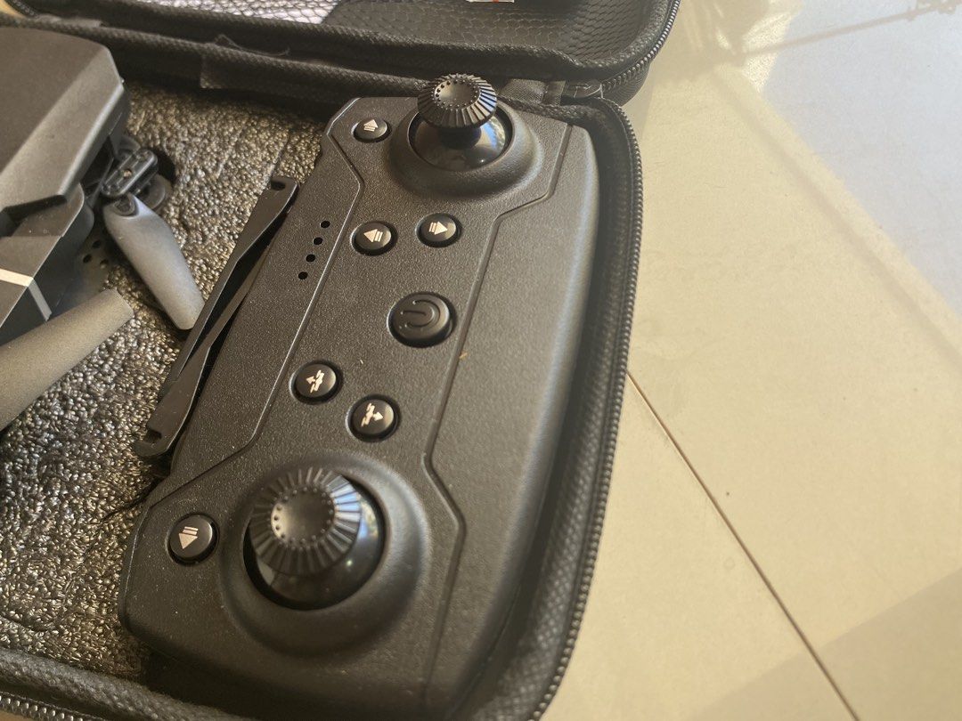 Eachine E88 Pro Drone | Beginner | Remote Controlled | Smart App (Category: Drones) located in Lapu Lapu. Submitted by dommnekk (Listing ID 1444147062, Image 3). Description: Inclusion: E88 Pro RC Quadcopter Remote Control 3.7V 1800mAh Modular Lithium Battery USB Charging Cable Small Screwdriver Zippered Storage Case Bought for a school project pero didn’t use Very very good condition.