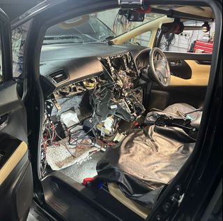 (Category: ) located in . Submitted by ecosport_caraircon (Listing ID 1444120556, Image 1). Description: .